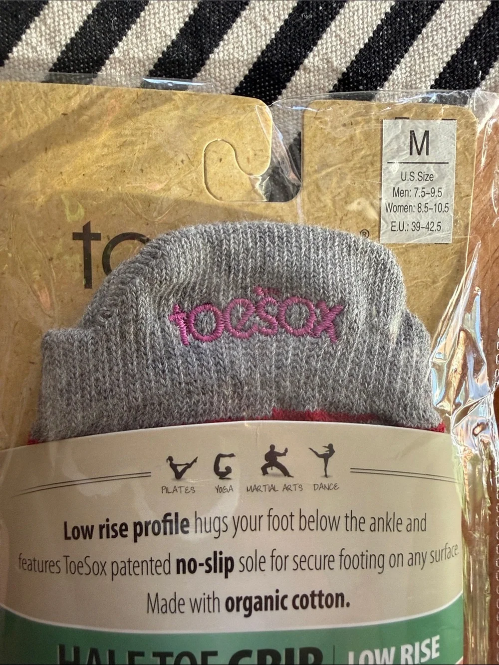 TOESOX Half Toe Grip Low Rise Socks - Gray and Pink